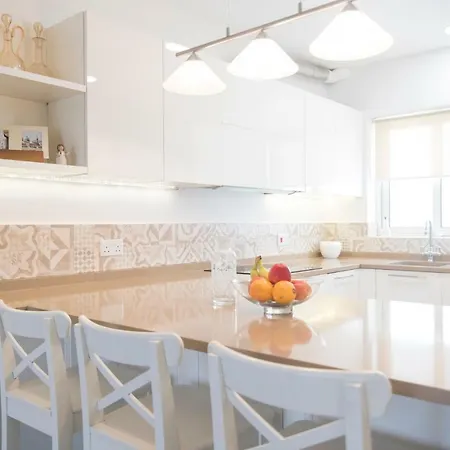 아파트 Spinola Bay's Nest - Elegant And Modern *